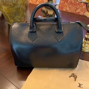Louis Vuitton Speedy Epi Leather 25 Bag